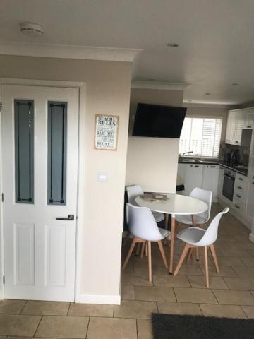 Seaview Cottage Bacton  Exterior photo